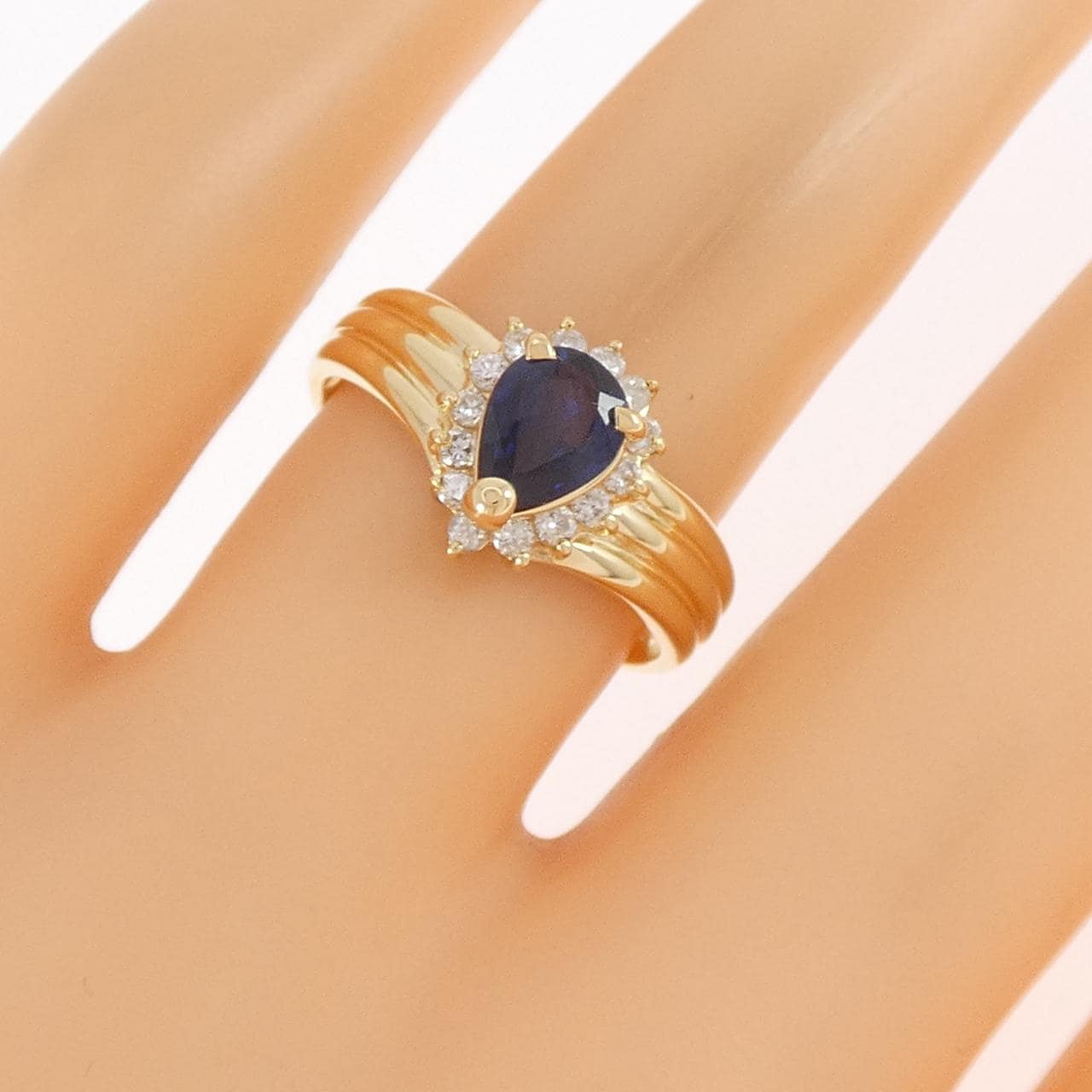 K18YG サファイヤ リング 0.70CT