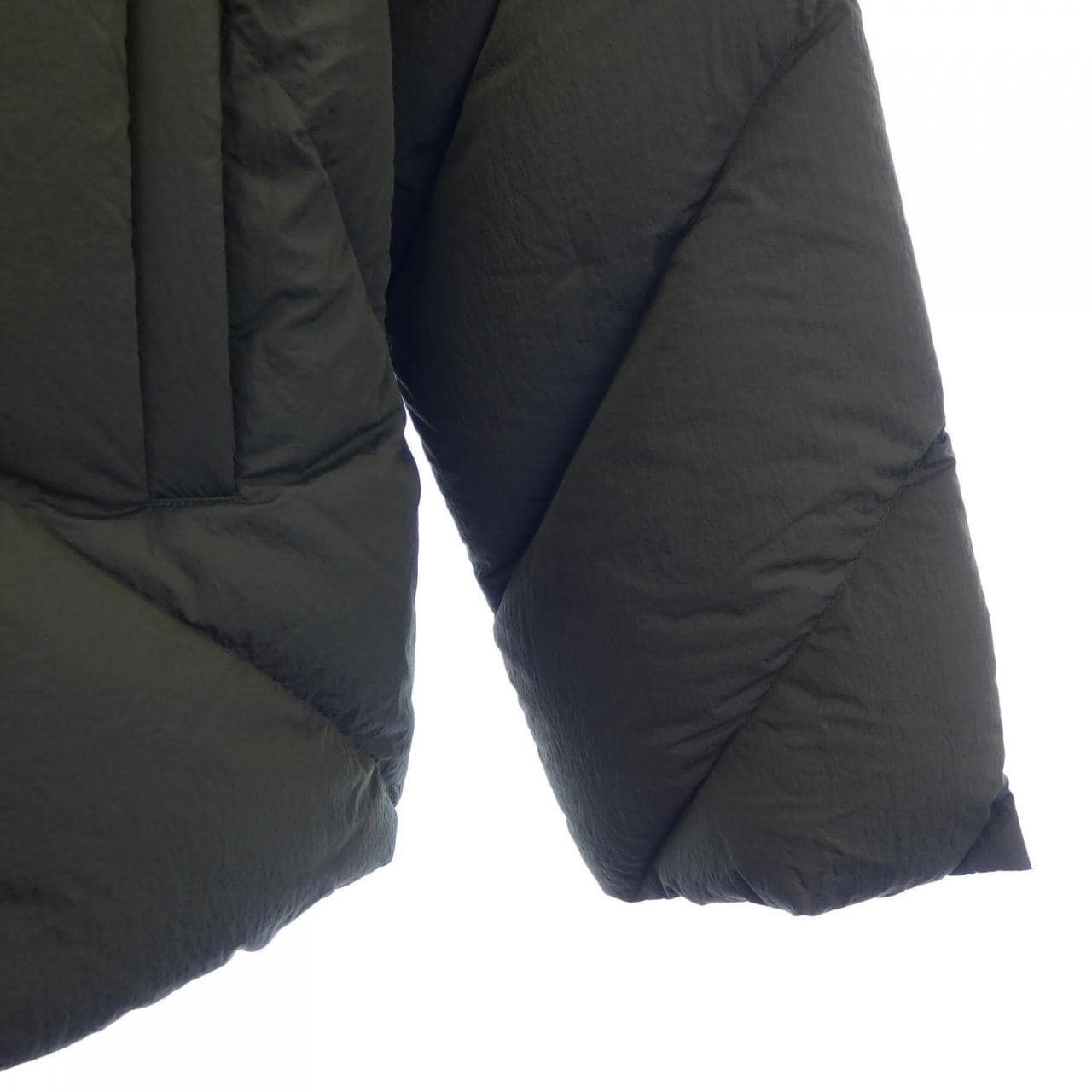 クリスチャンワイナンツ christian wijnants ダウンジャケット