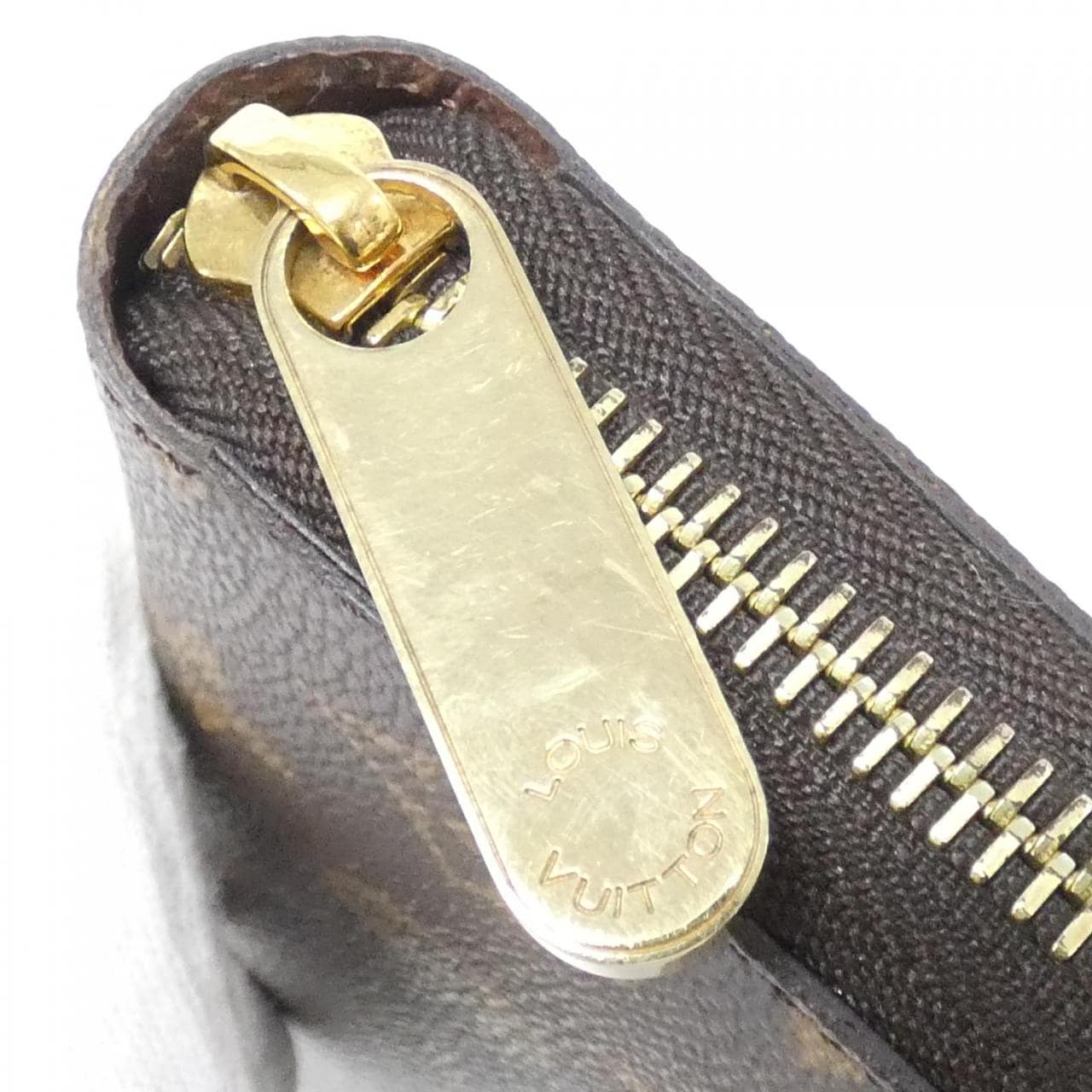 ルイヴィトン モノグラム ジッピー ウォレット M42616 財布