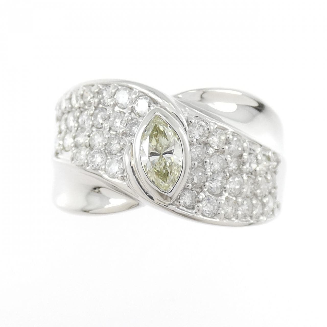 PT900 ダイヤモンド リング