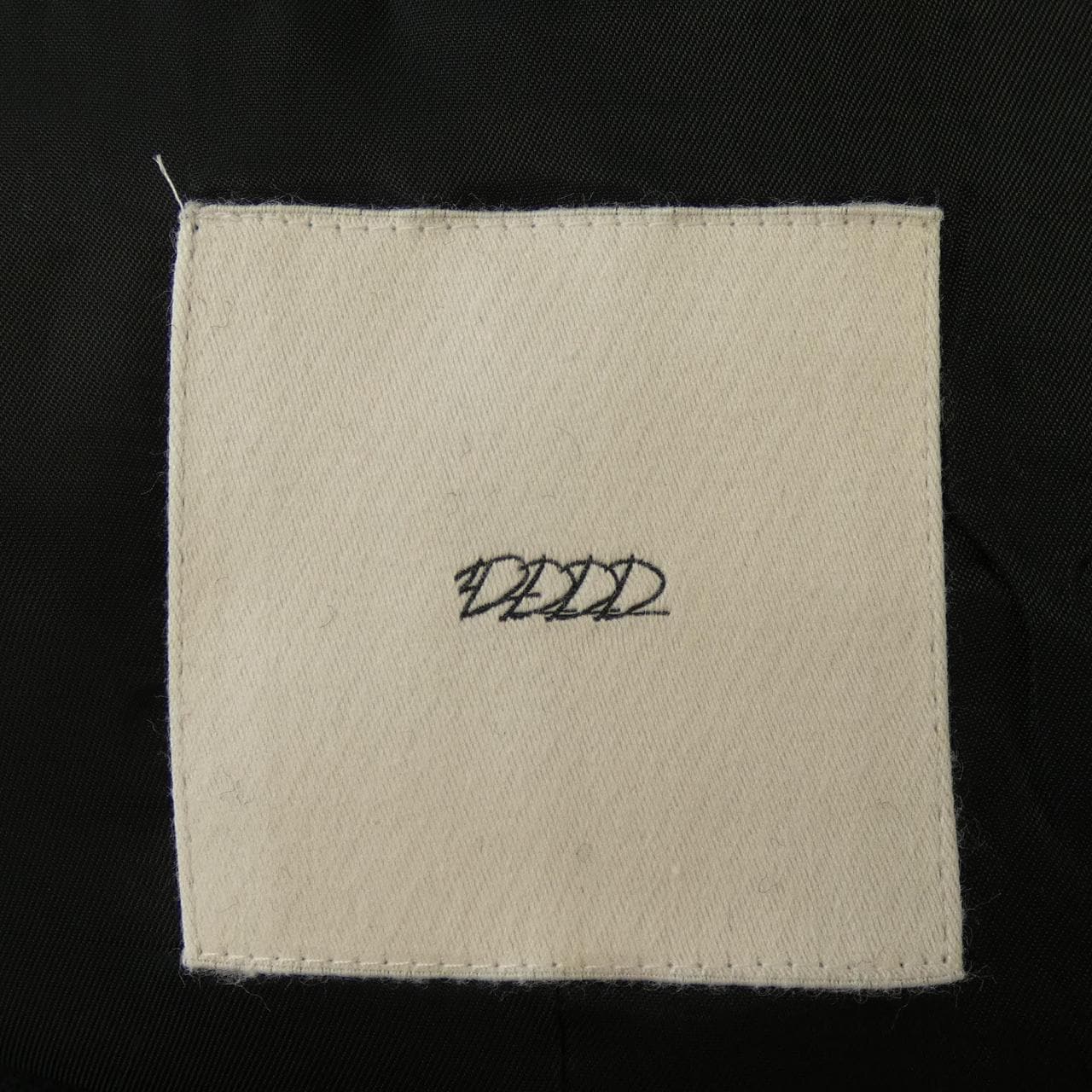 DDDD 0723001 ジャケット