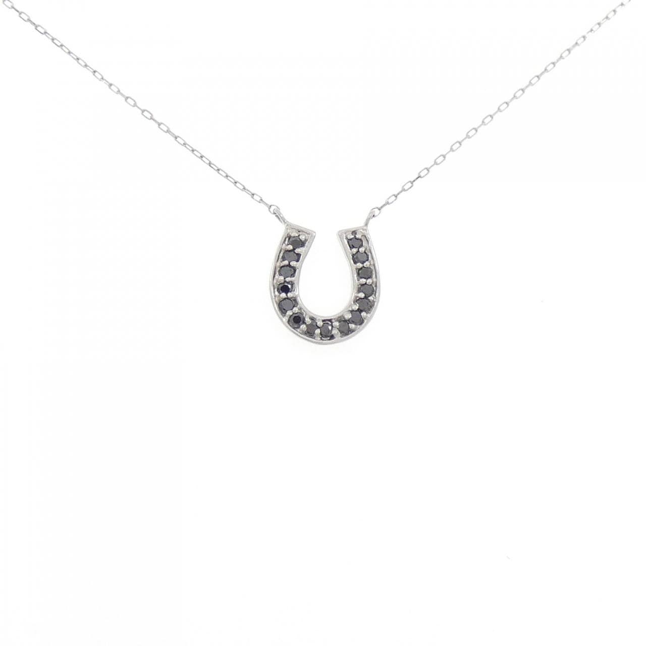 [BRAND NEW] PT Horseshoe Diamond Necklace 0.10CT