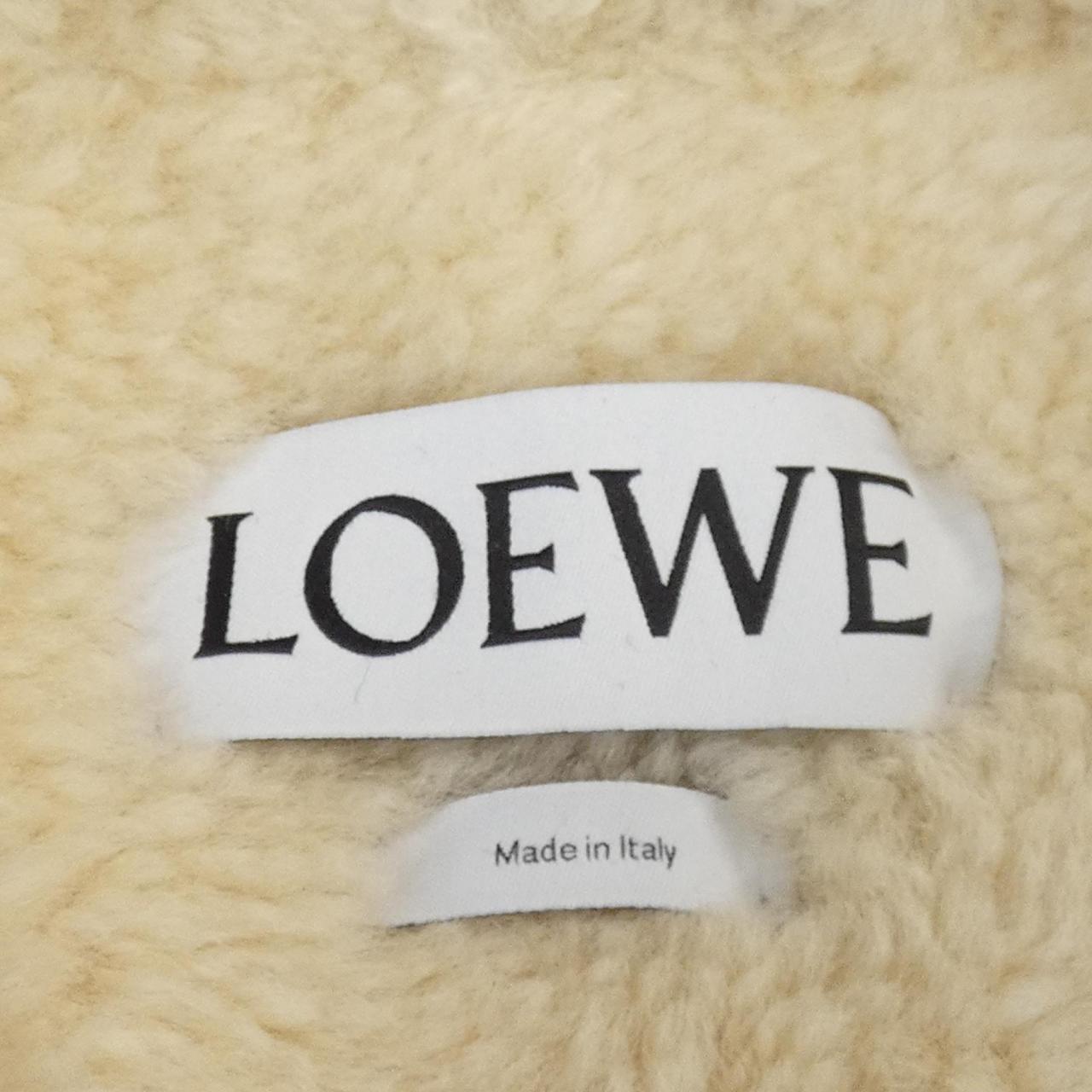LOEWE外套