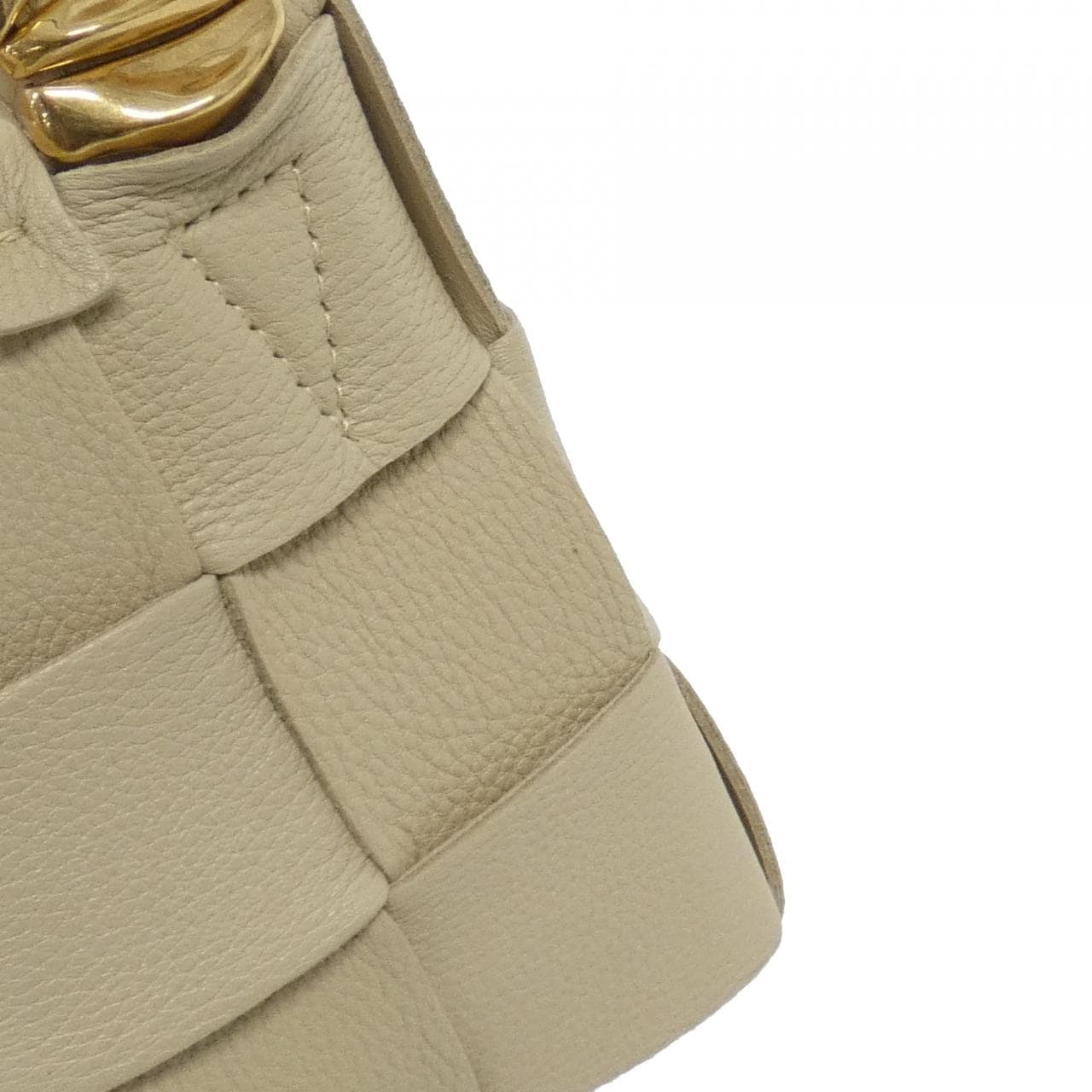 ボッテガヴェネタ 715655 V17H1 ショルダーバッグ