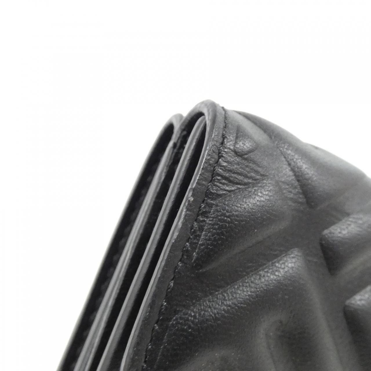 フェンディ 8M0395 AAJD 財布