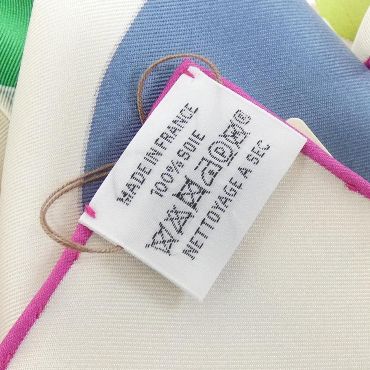 エルメス LE POMMIER SELLIER カレ 004307S スカーフ