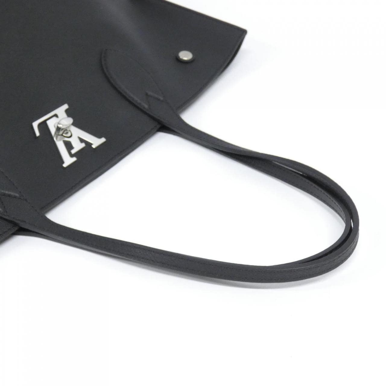 ルイヴィトン ロックミー ゴー M55028 バッグ