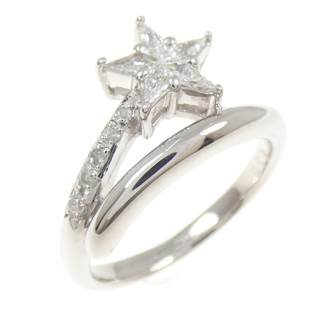 PT900 スター ダイヤモンド リング 0.30CT