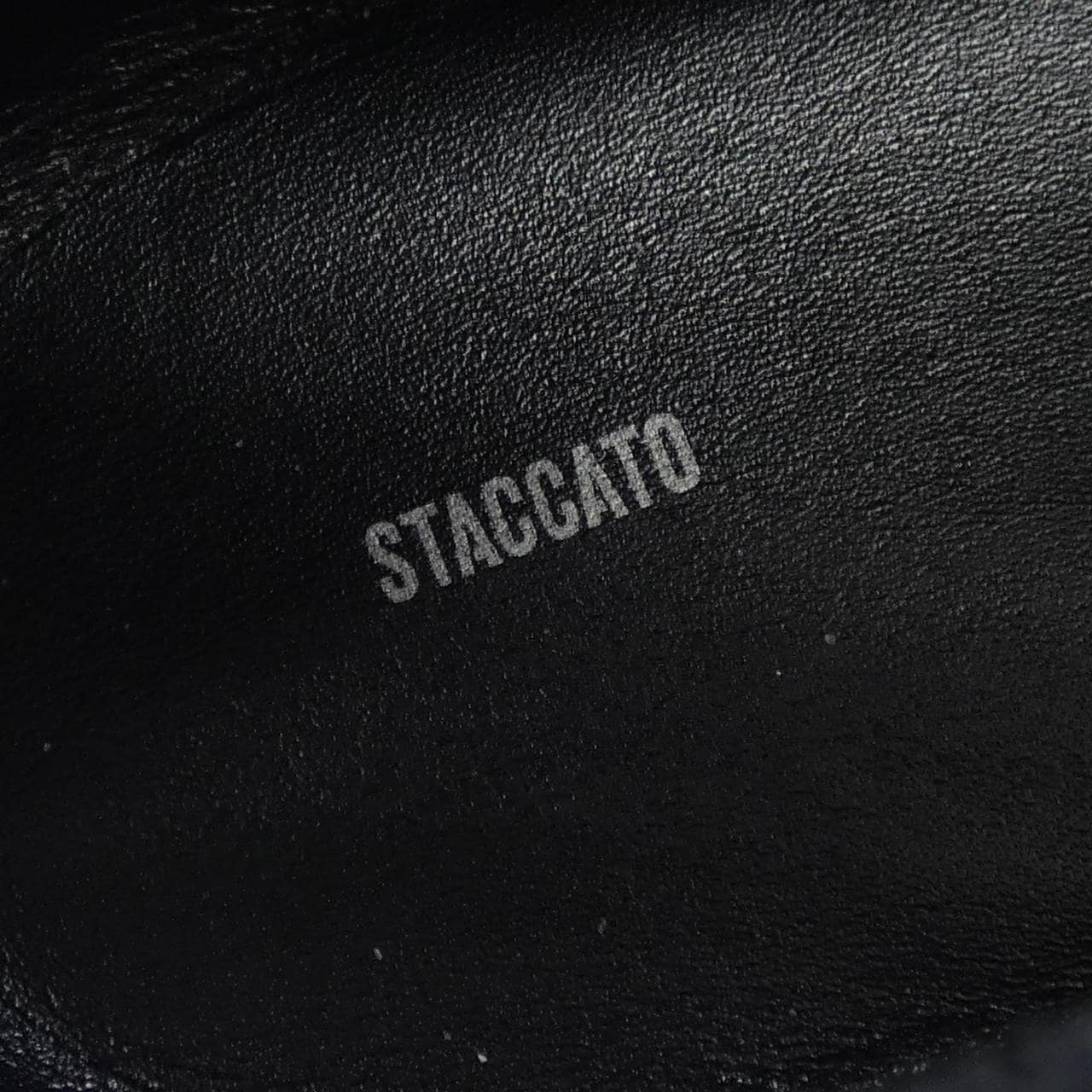 スタッカート STACCATO HELIOTEMIL スニーカー