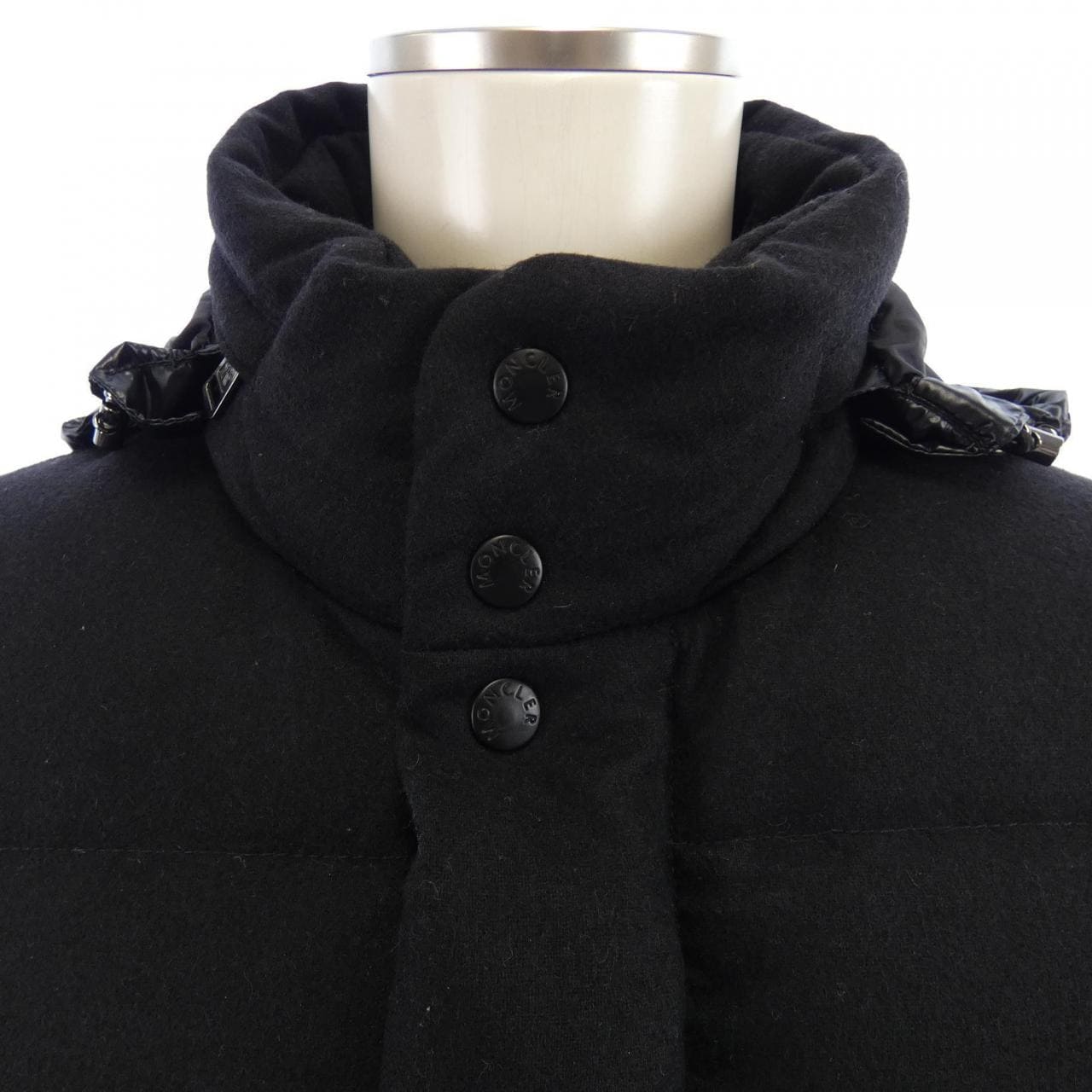 モンクレール MONCLER 41310/50 EVEREST ダウンジャケット
