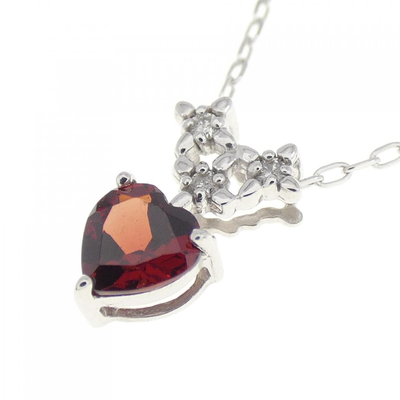 7.0mm Heart-Shaped Garnet and Diamond Accent Pendant in 10K Rose Gold - 17