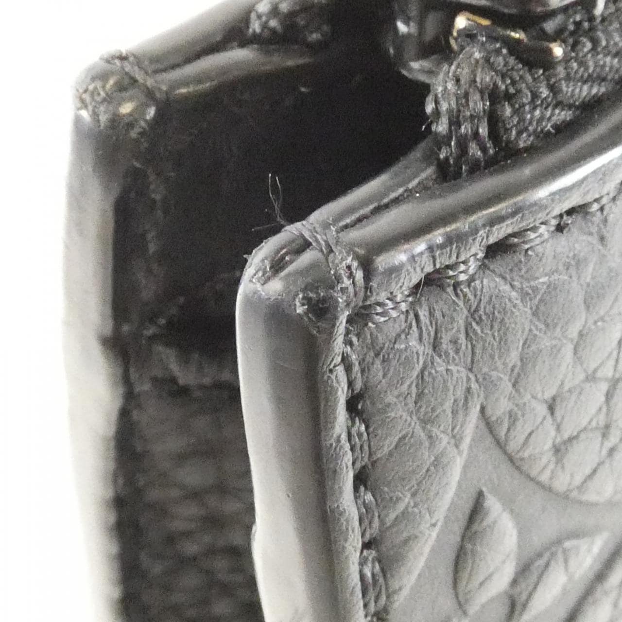 ルイヴィトン トリヨン モノグラム サック プラ クロス M21884 バッグ