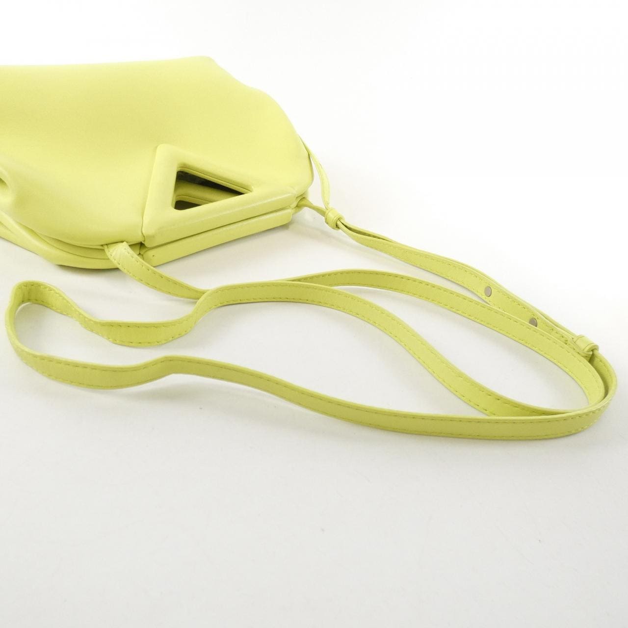 ボッテガヴェネタ 658476 VCP40 バッグ