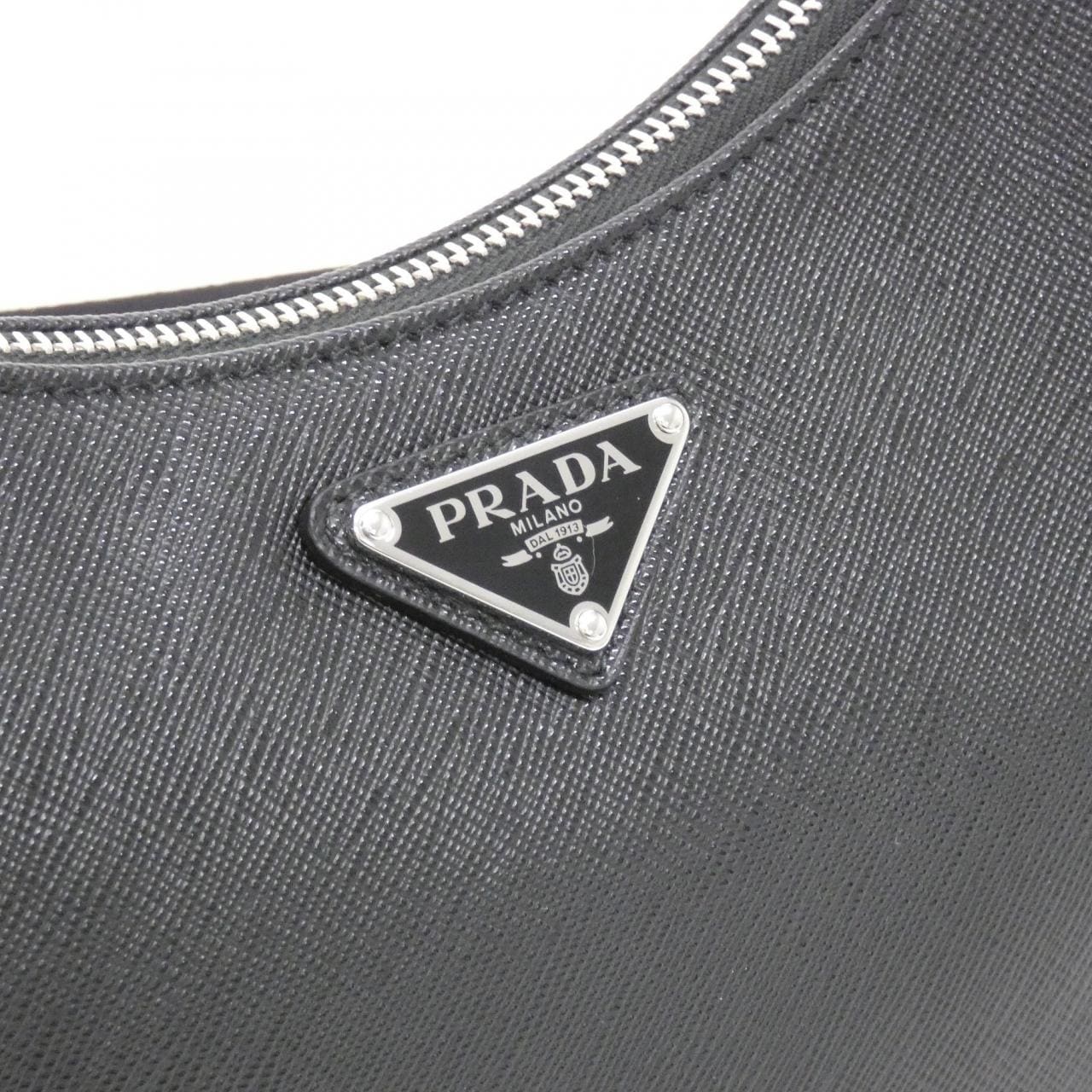 【新品】プラダ 1BH204 ショルダーバッグ