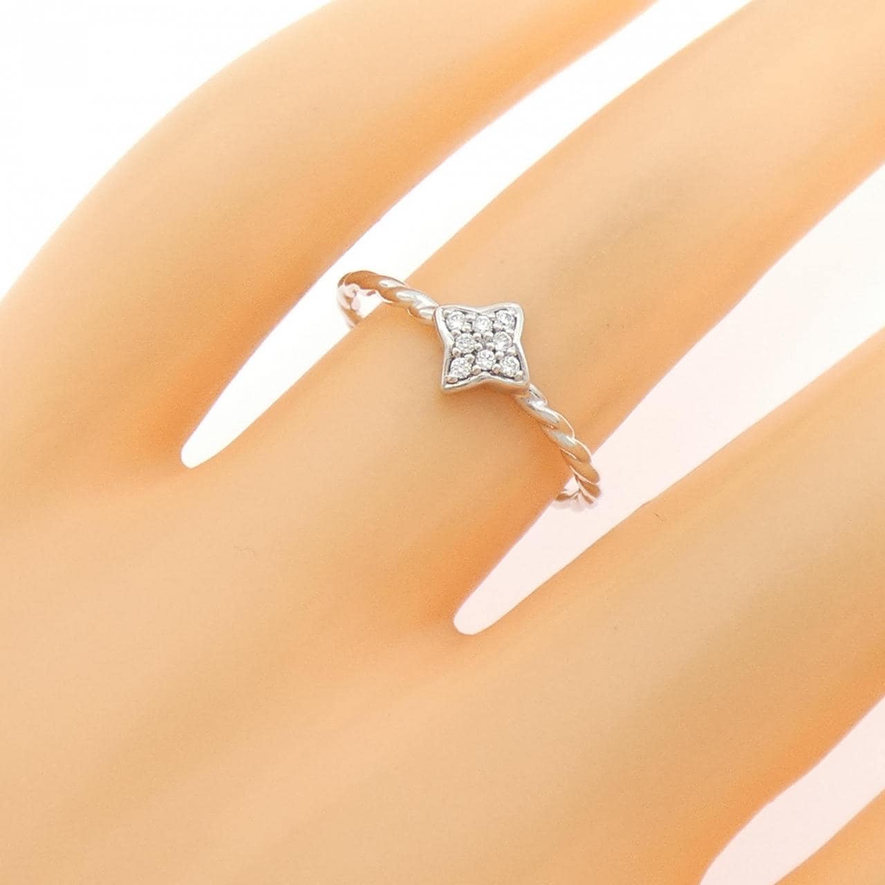 K10WG キュービック リング