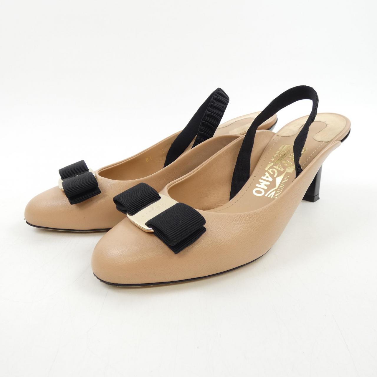 サルヴァトーレフェラガモ SALVATORE FERRAGAMO パンプス
