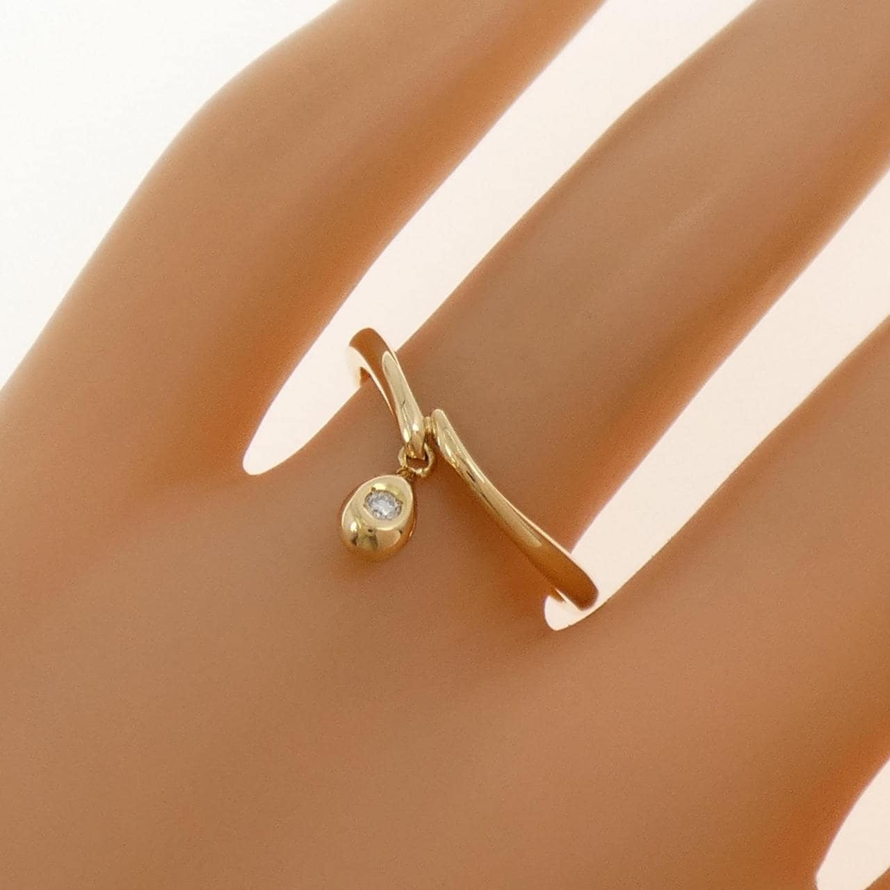 4゜C ダイヤモンド リング