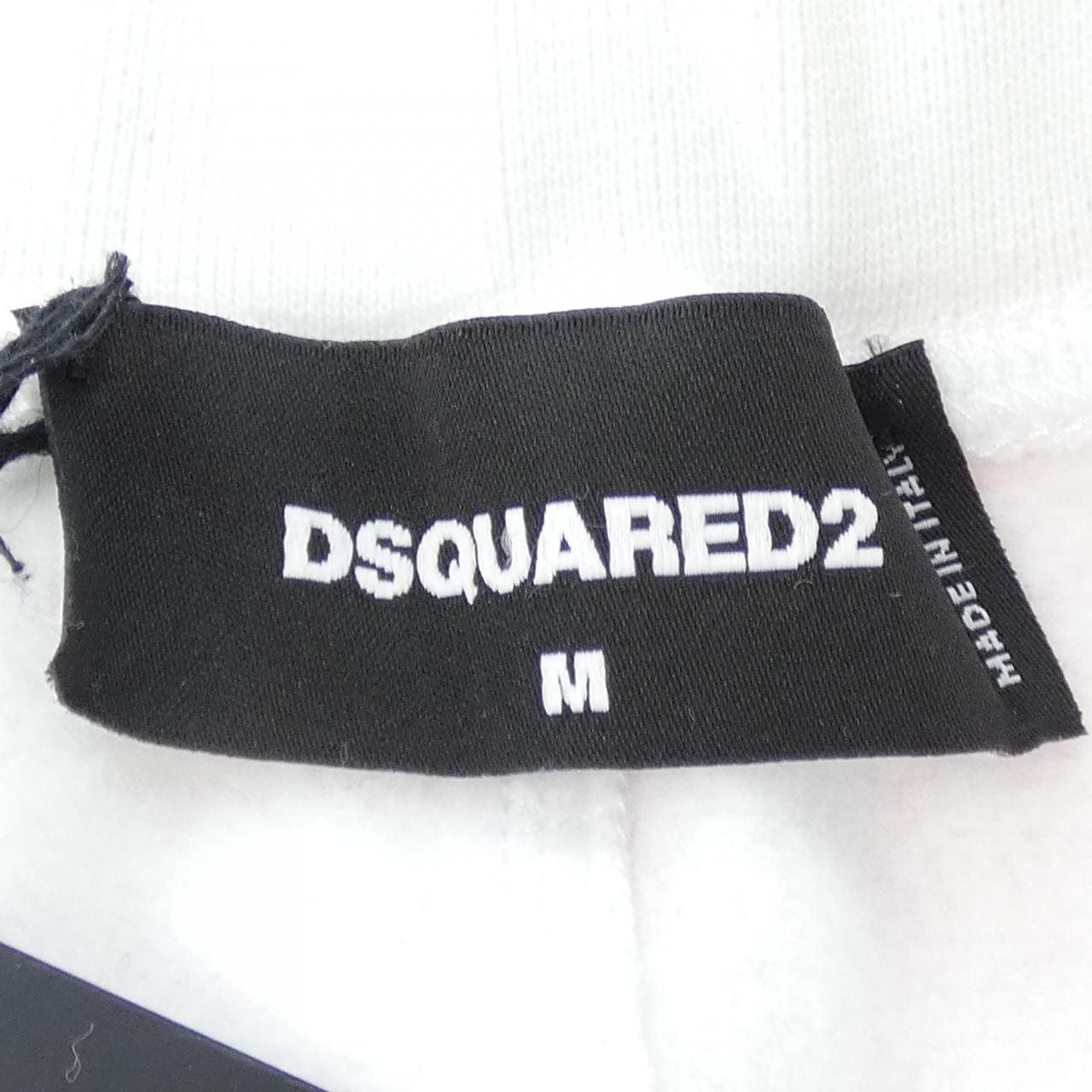 ディースクエアード DSQUARED2 S79MU0026 ショートパンツ