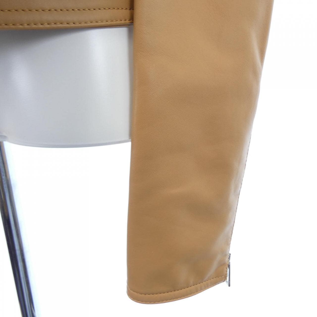 ロエベ LOEWE S359Y19L31 レザーライダースジャケット