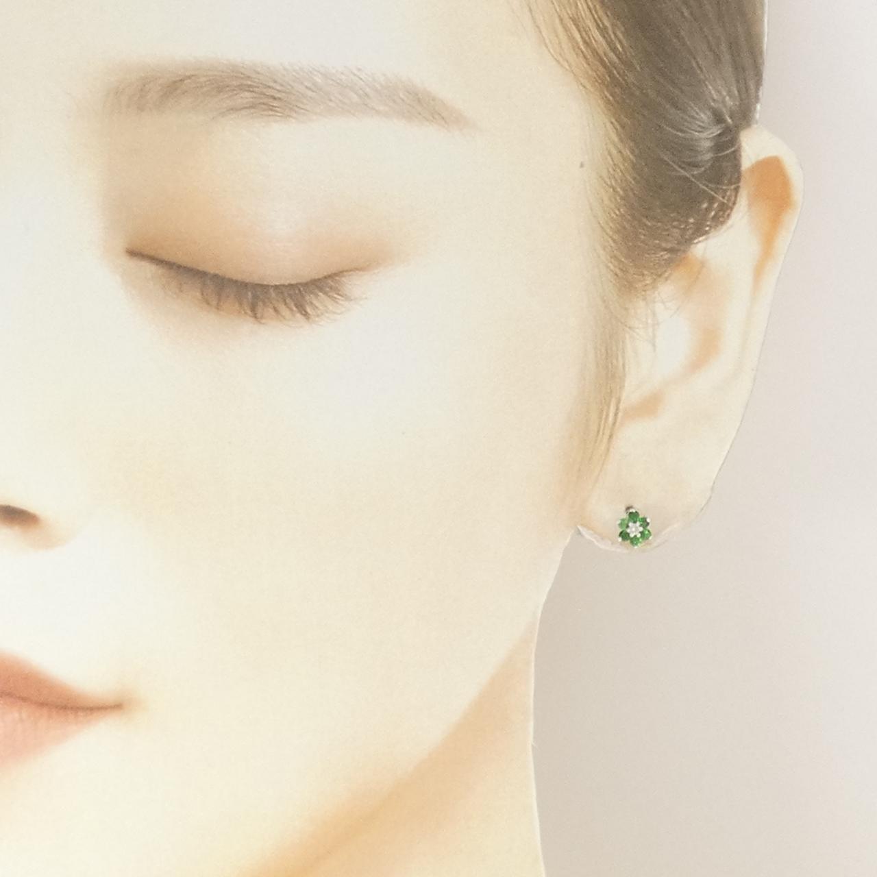 K18WG グリーンガーネット ピアス 0.34CT