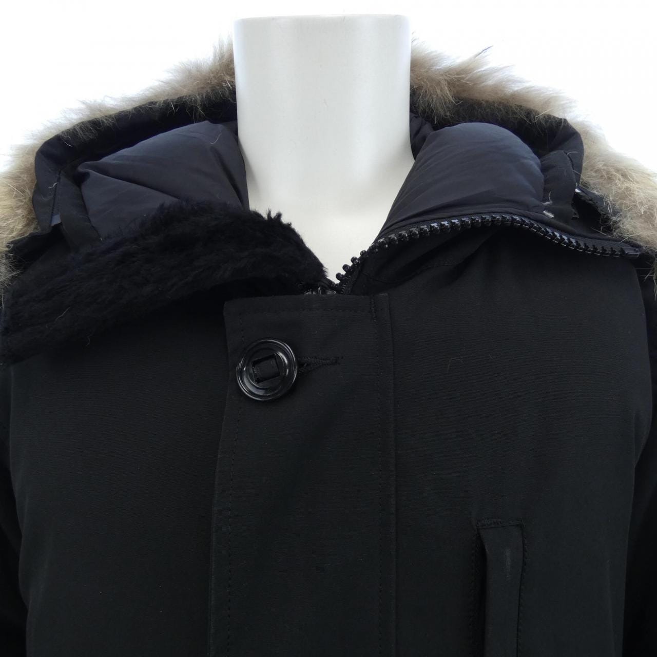 カナダグース CANADA GOOSE ダウンジャケット