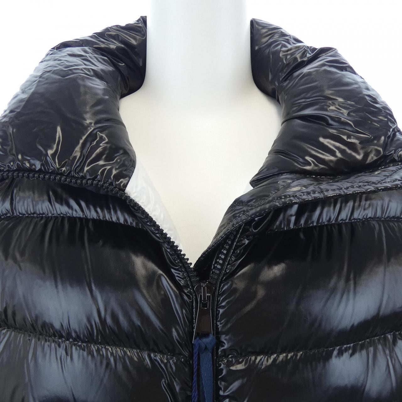 モンクレール MONCLER CELEPINE ダウンジャケット