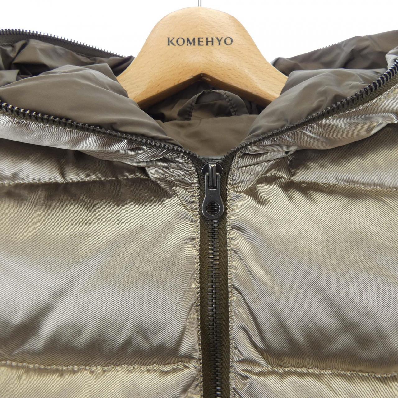 デュベティカ DUVETICA ダウンベスト