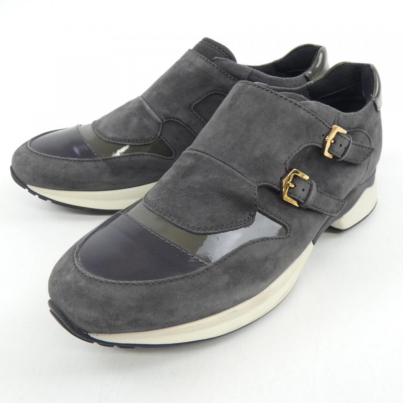 トッズ TOD'S スニーカー