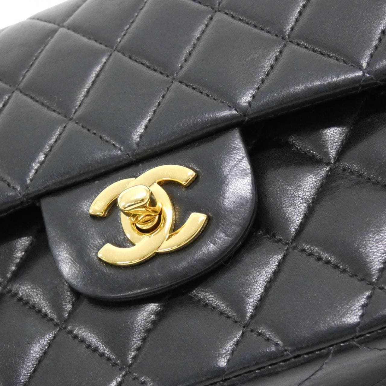 シャネル 1113 ショルダーバッグ