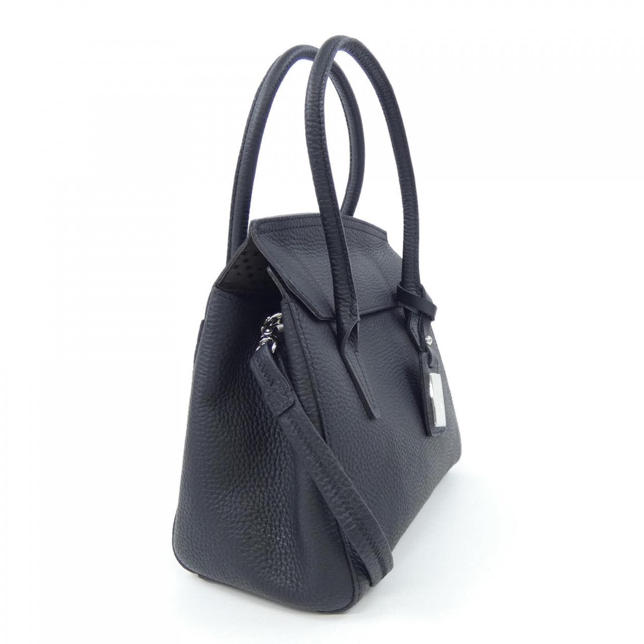 ペレボルサ PELLE BORSA BAG