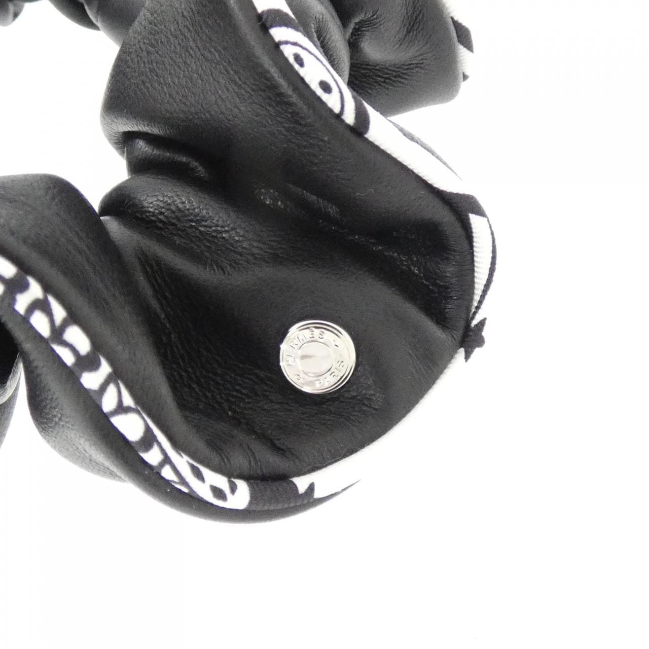 エルメス SANGLE EN ZIGZAG BANDANA クラウディア 241028G シュシュ