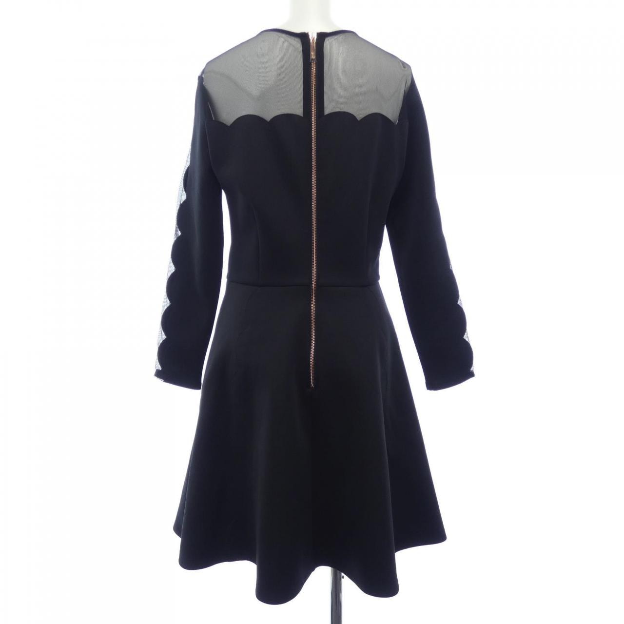 テッドベーカー TED BAKER ワンピース