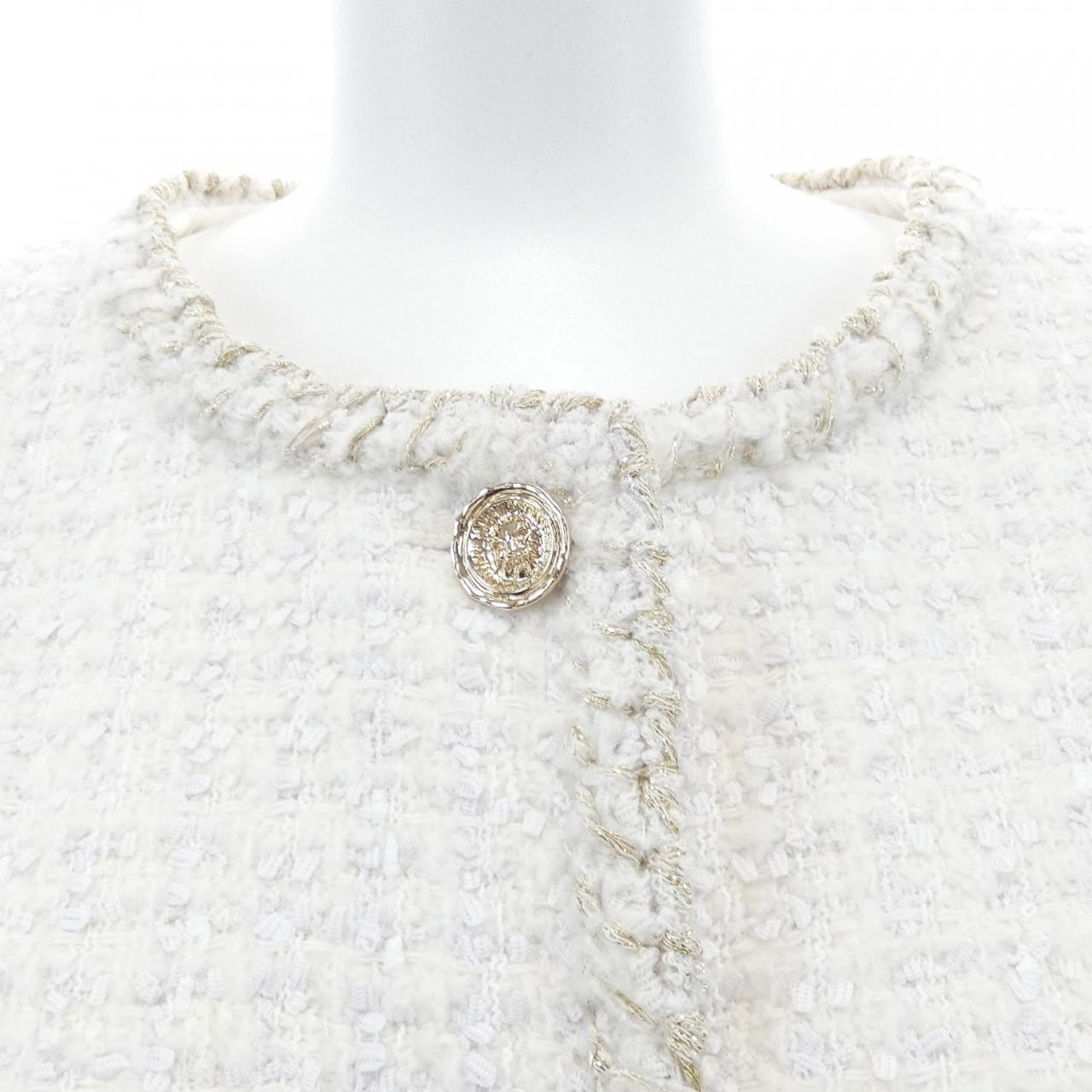 シャネル CHANEL LOOK62 P79844V72306 25A ノーカラージャケット