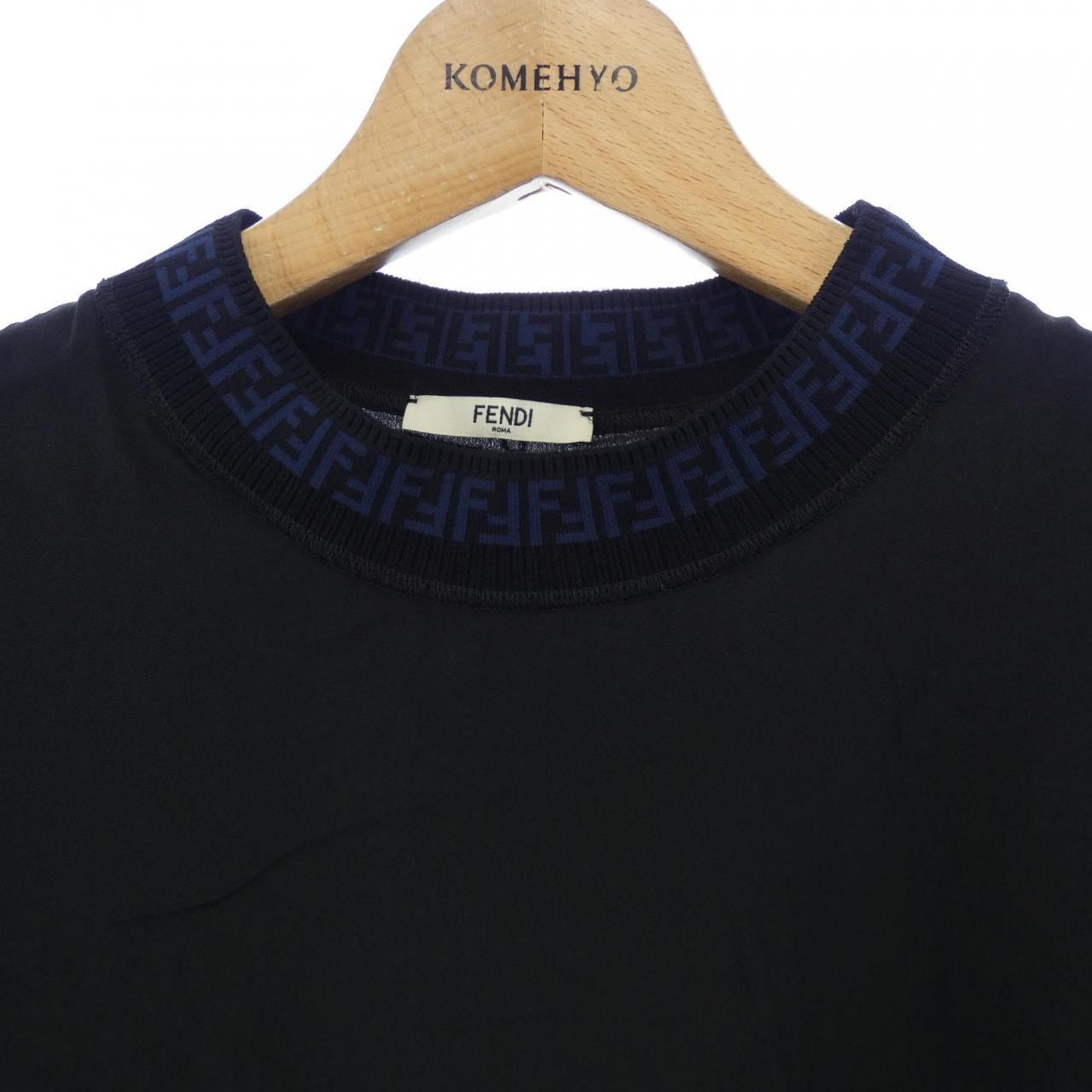 フェンディ FENDI トップス