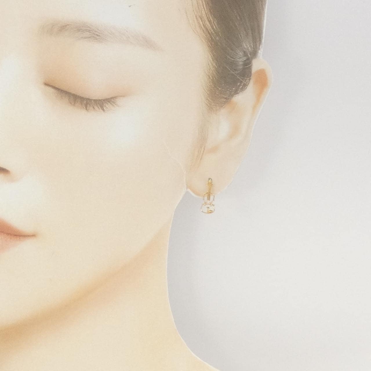 [BRAND NEW] K18YG earrings