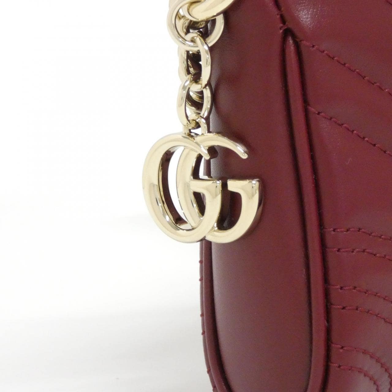 グッチ GG MARMONT 847589 DTDFT ショルダーバッグ