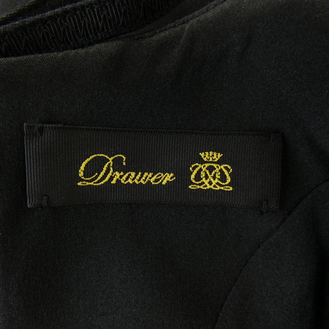 DRAWER斗篷