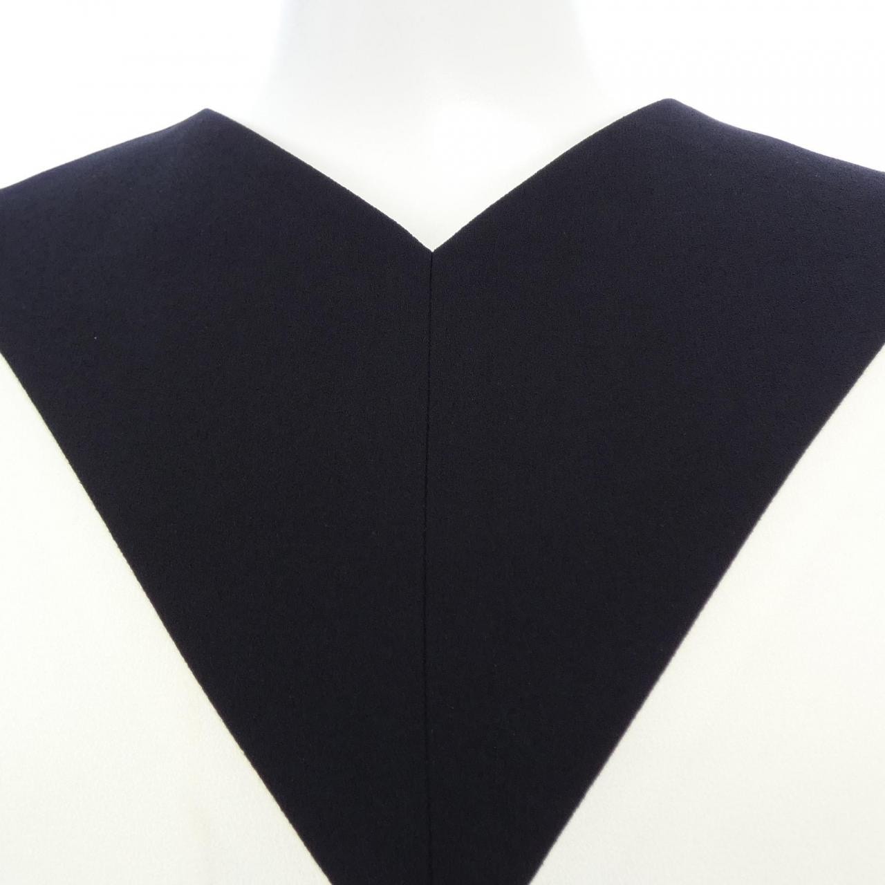 エスカーダ ESCADA ワンピース