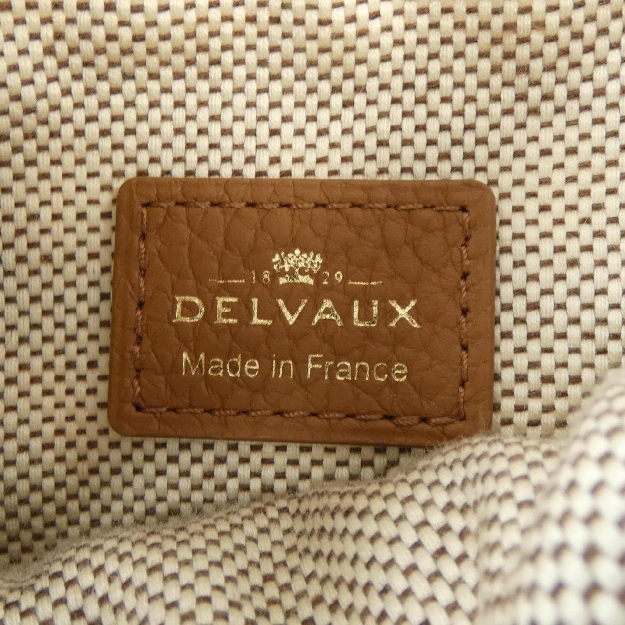 デルボー DELVAUX PIN BUCKET STRAP AIRESS AA0588BAH BAG