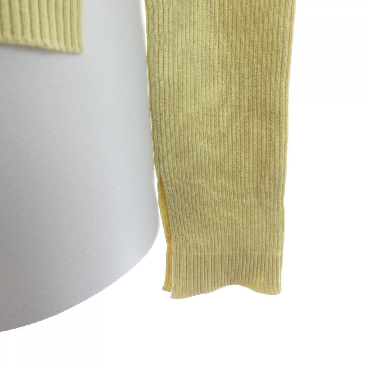 オーラリー AURALEE トップス