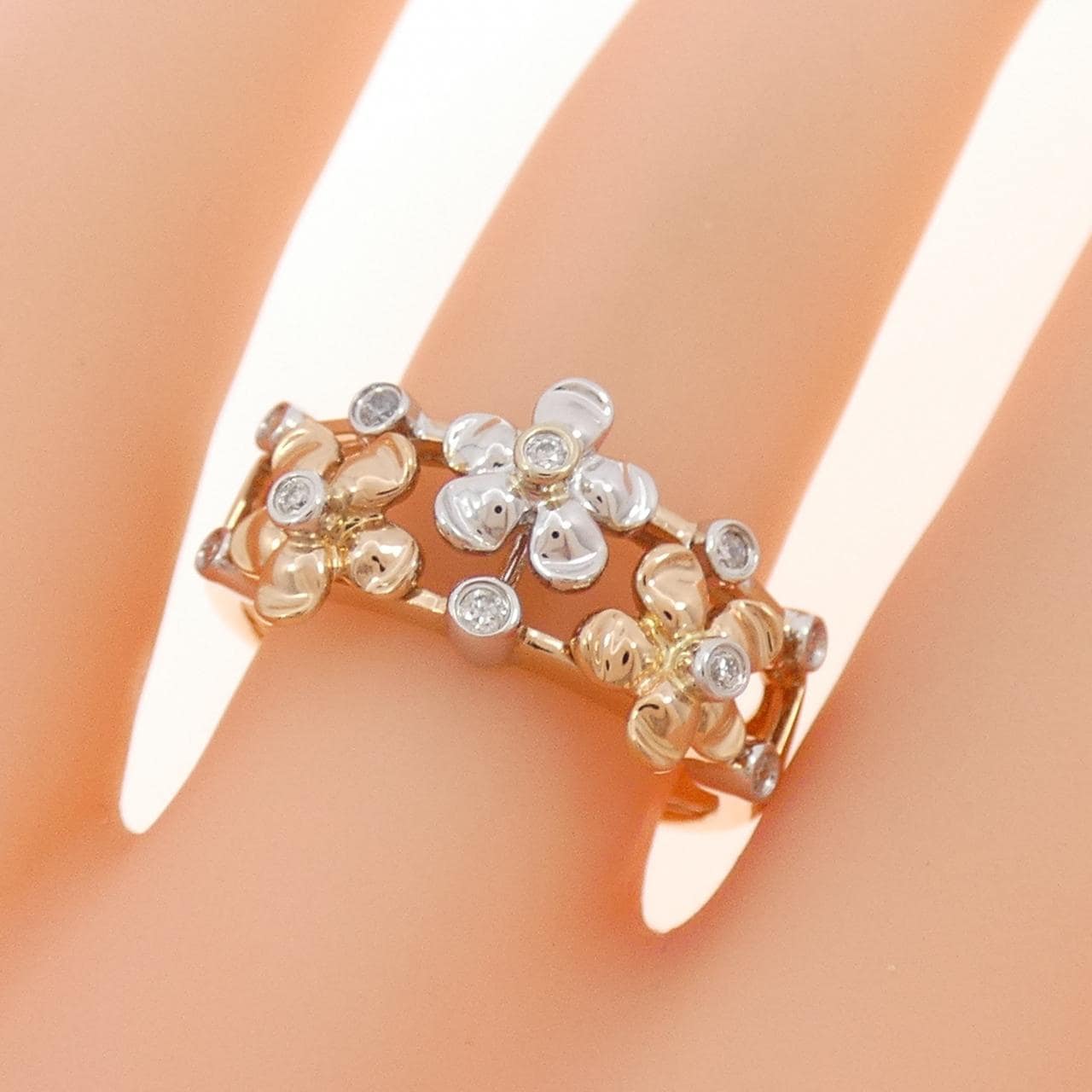 K18PG/K18WG フラワー ダイヤモンド リング 0.08CT