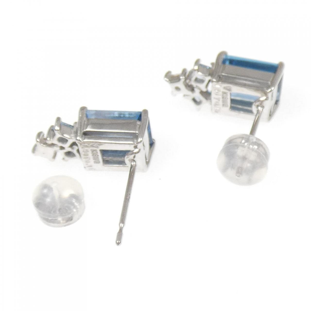 K18WG ブルートパーズ ピアス 3.00CT