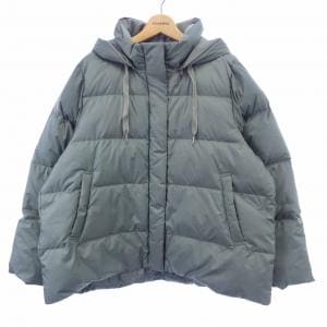 ニジュウサンク 23区 ダウンジャケット