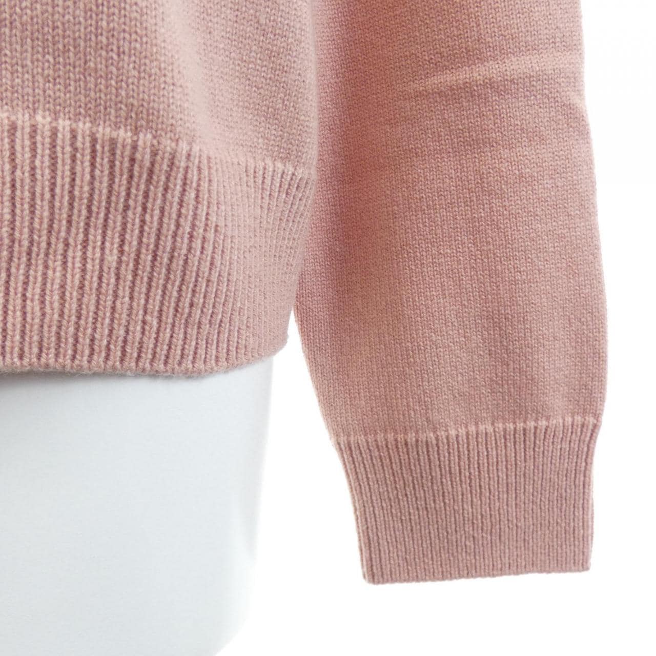 セリーヌ CELINE TRIOMPHE EMBROIDERY RY02N317V ニット