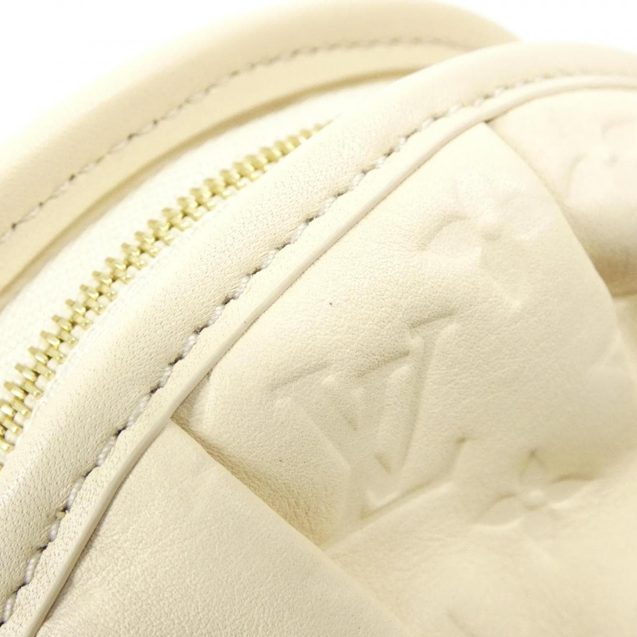 ルイヴィトン モノグラム カードキーケース ギョーザ M26007 コイン＆キーケース