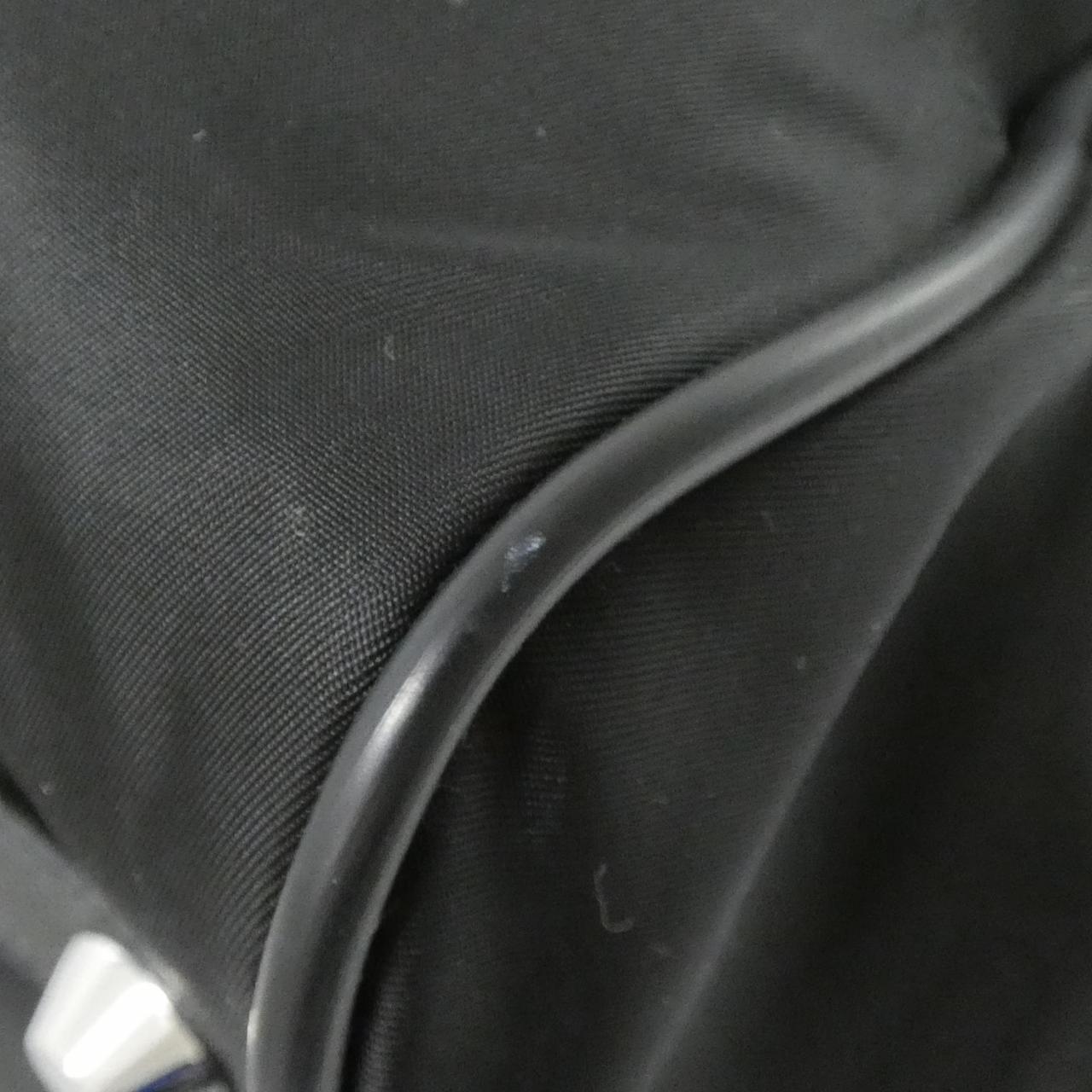 プラダ ボストンバッグ