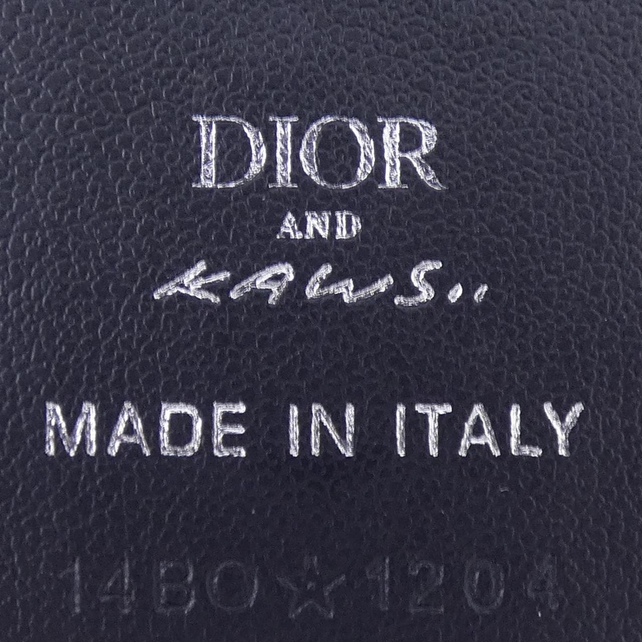 ディオール DIOR KAWS CARD CASE