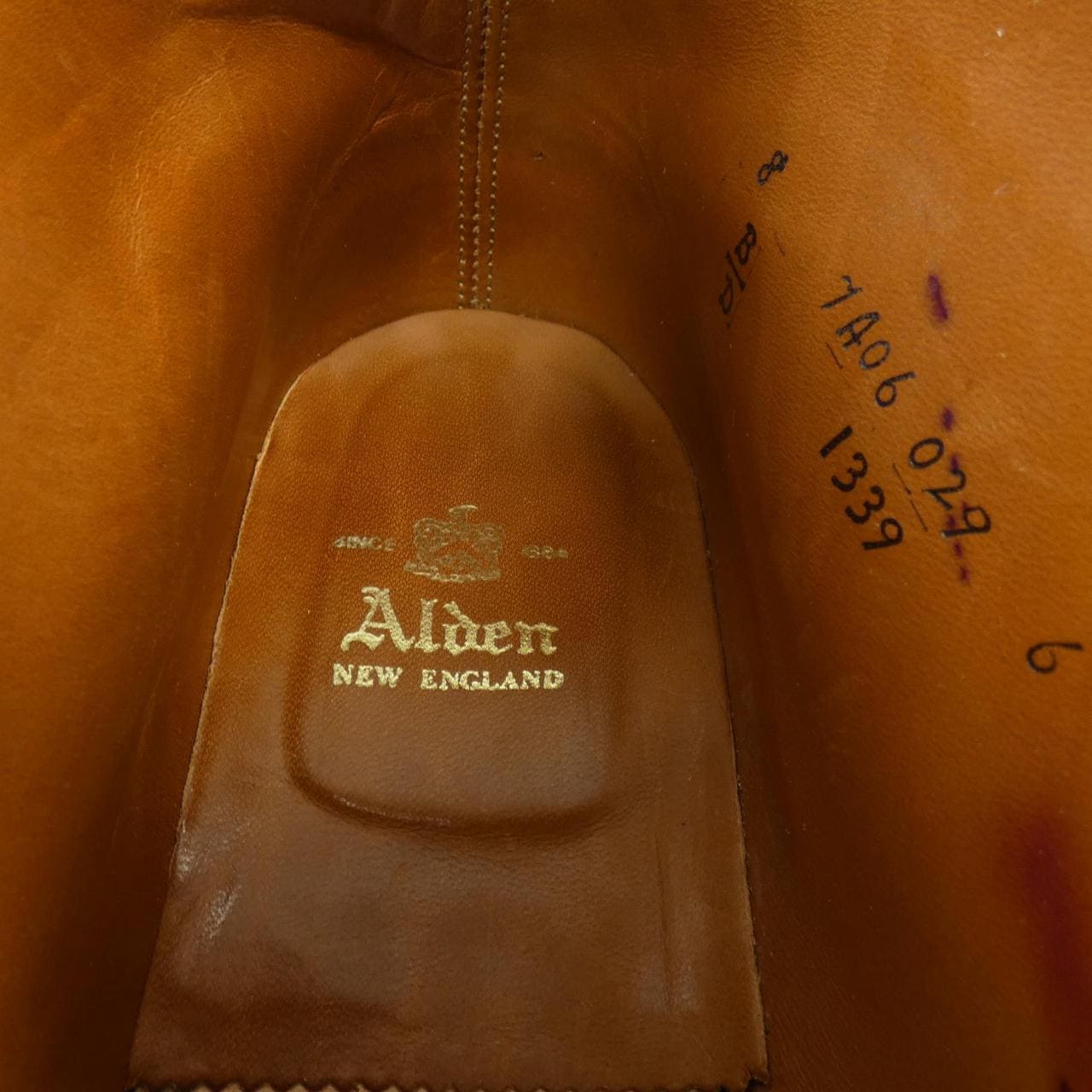 オールデン ALDEN チャッカブーツ ブーツ