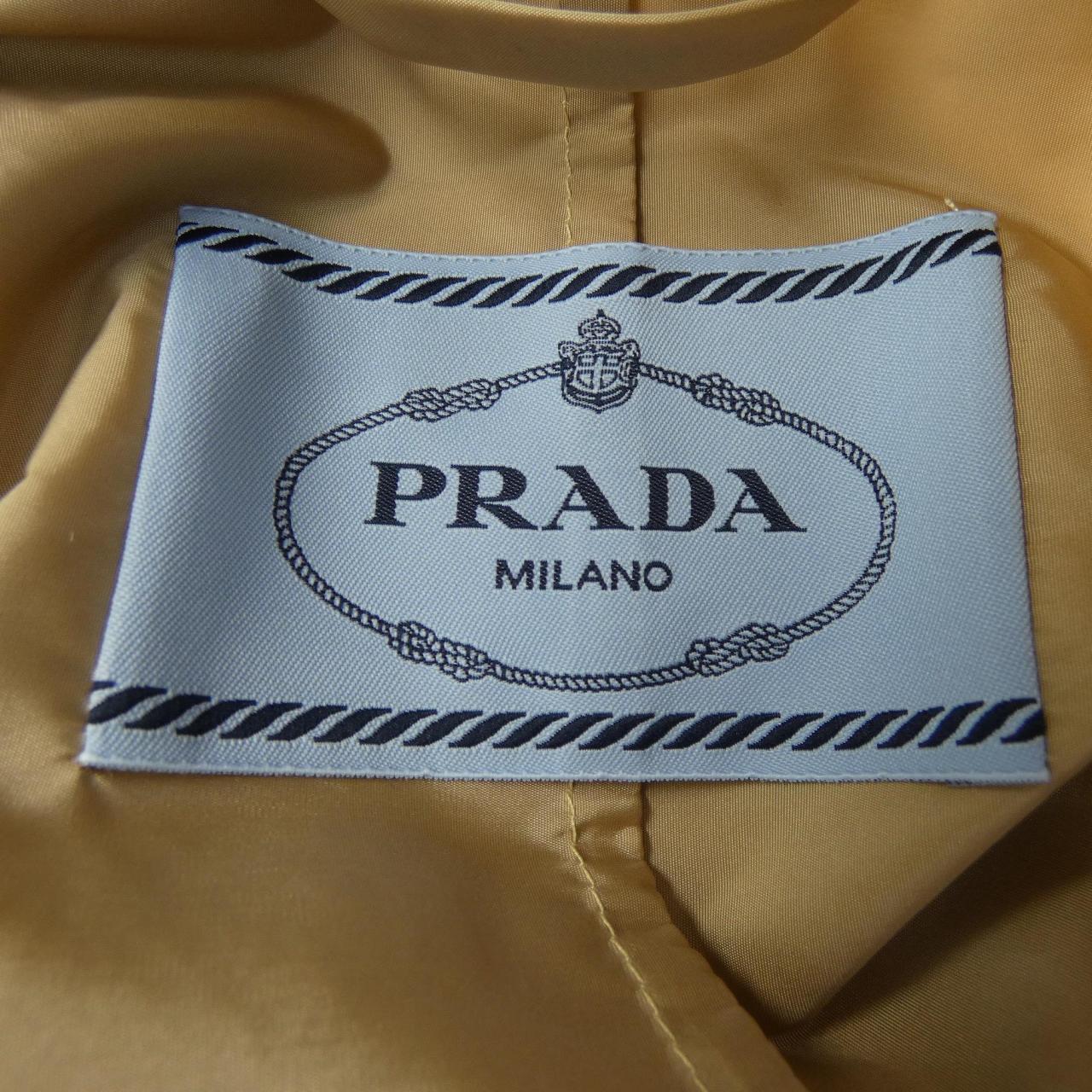 プラダ PRADA トレンチコート