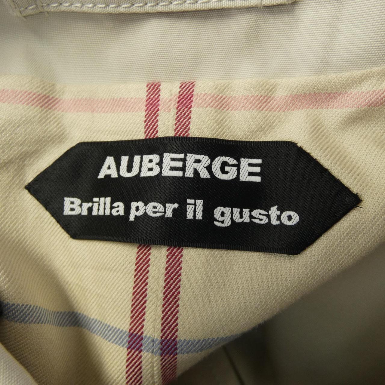 オーベルジュ AUBERGE コート